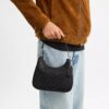 Nolan Hobo-taske i Signature Canvas