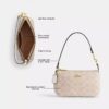 Nolita 19 i Signature Canvas