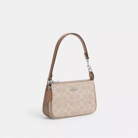 Nolita 19 i Signature Canvas