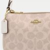 Nolita 19 i Signature Canvas