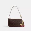 Plaza-taske i Signature Canvas