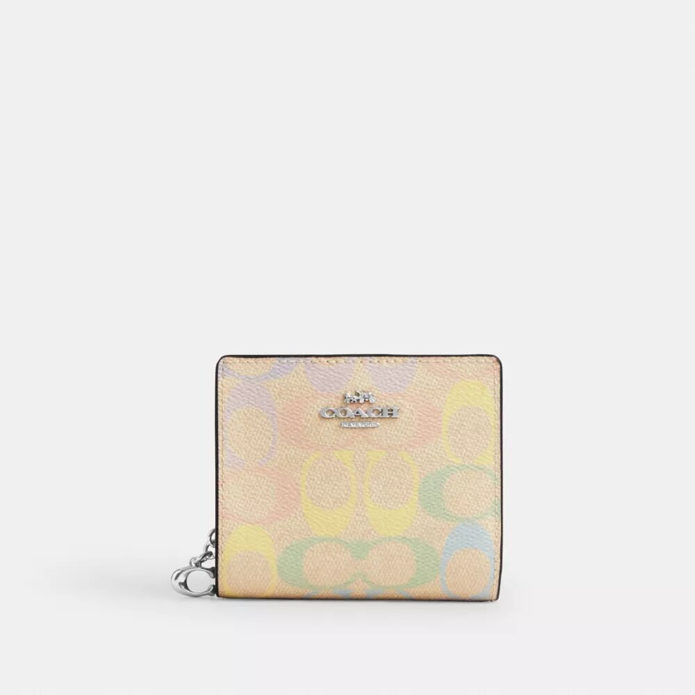 Punge med trykknap i regnbuefarvet Signature Canvas
