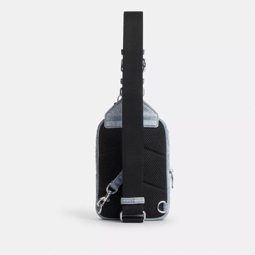 Racer Sling Pack i Loved Signature-denim