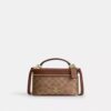 Rainer crossbody-taske 18 i Signature Canvas