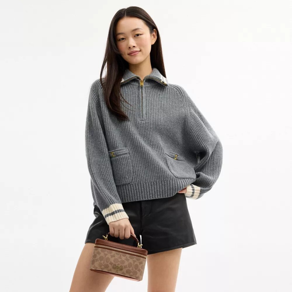 Rainer crossbody-taske 18 i Signature Canvas