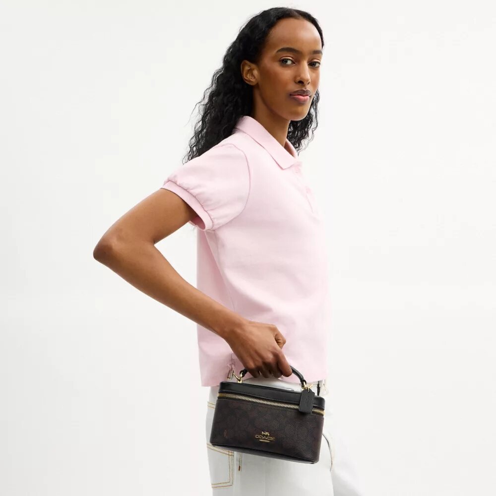 Rainer crossbody-taske 18 i Signature Canvas