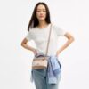 Rainer crossbody-taske 18 i Signature Canvas