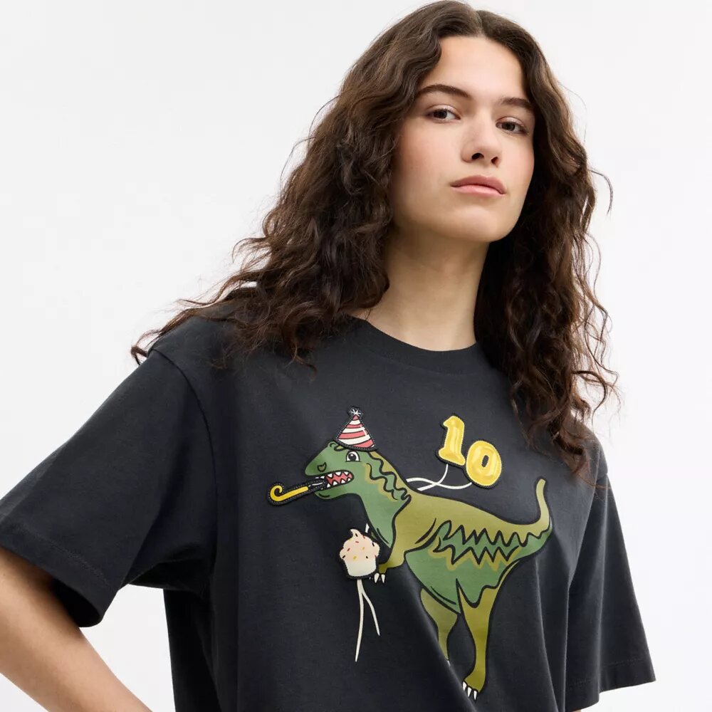 Rexy 10-års fødselsdag – afslappet T-shirt i økologisk bomuld