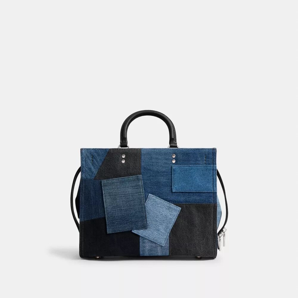 Rogue-tasker med patchwork af genbrugt denim