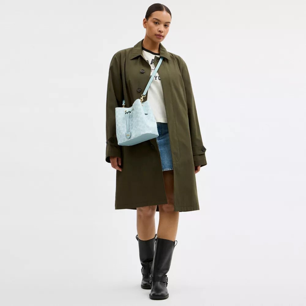 Rowan-bucket-taske i Signature Canvas