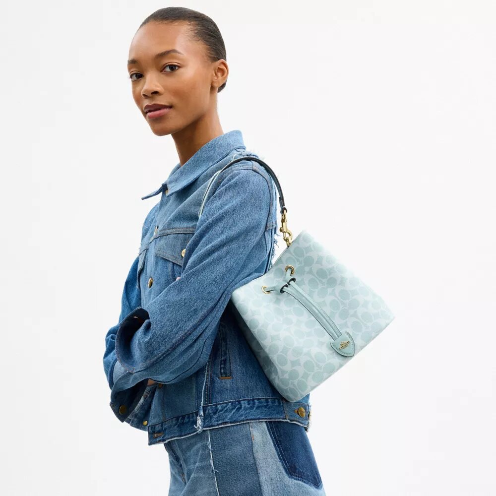 Rowan-bucket-taske i Signature Canvas