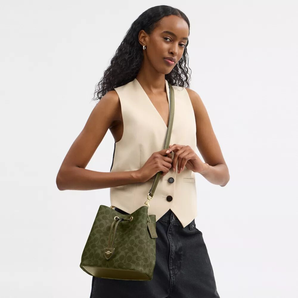 Rowan-bucket-taske i Signature Canvas