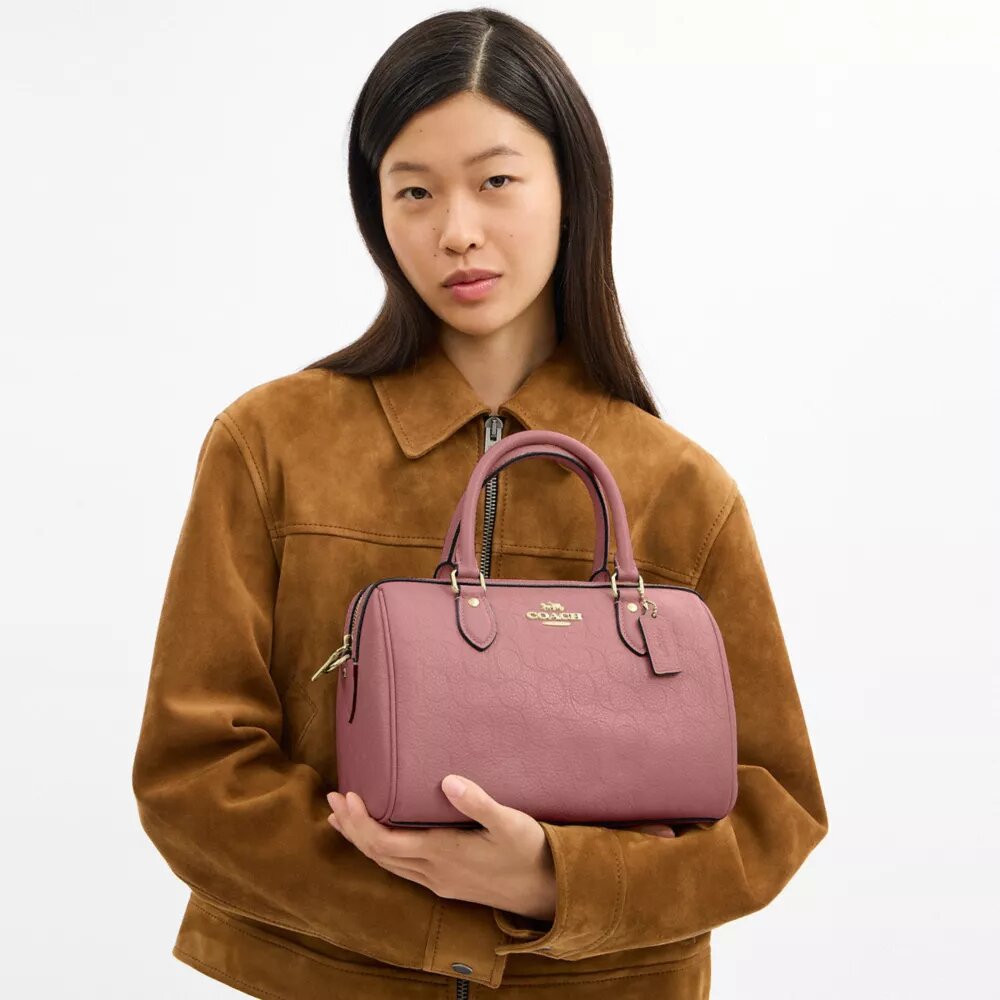 Rowan-satchel i signaturlæder