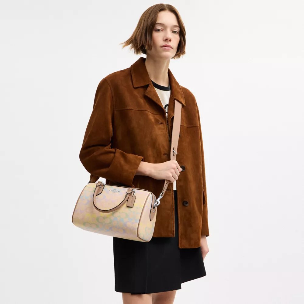 Rowan Satchel-taske i Rainbow Signature Canvas