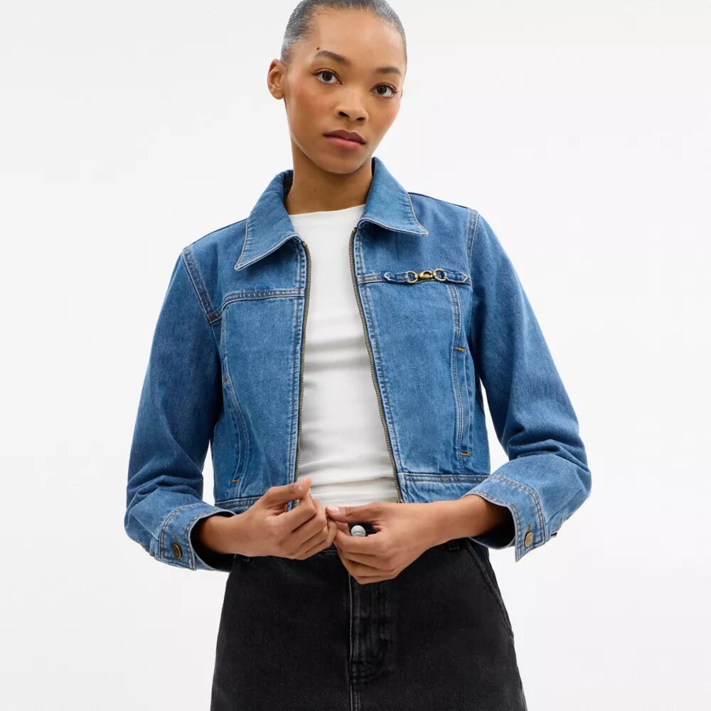 Sculpted C-jakke i krympet denim af økologisk bomuld