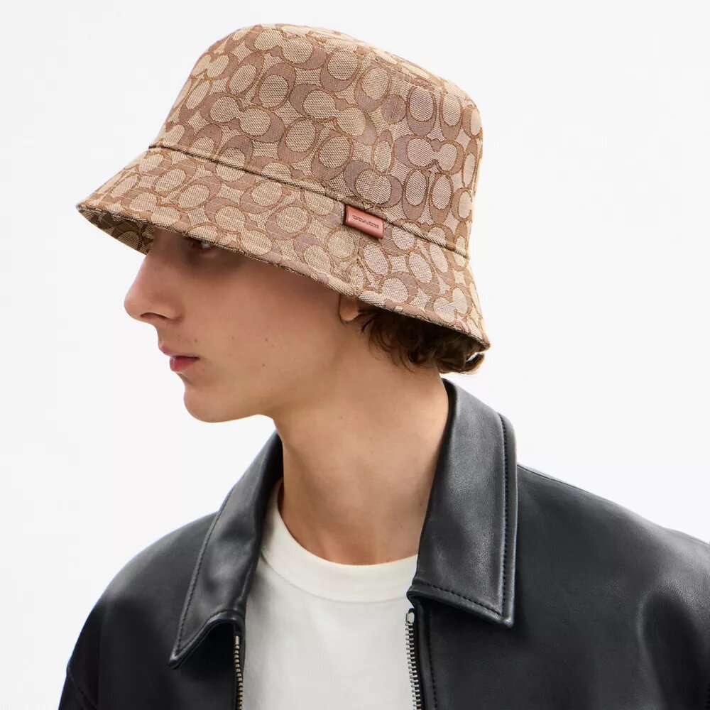 Signatur-jacquard-buckethat