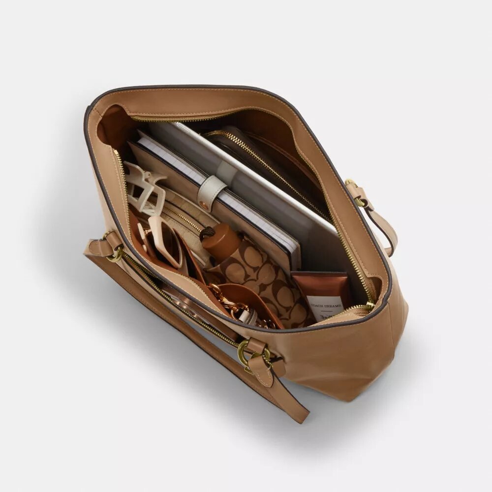 Station-tote-tasker