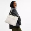 Station-tote-tasker