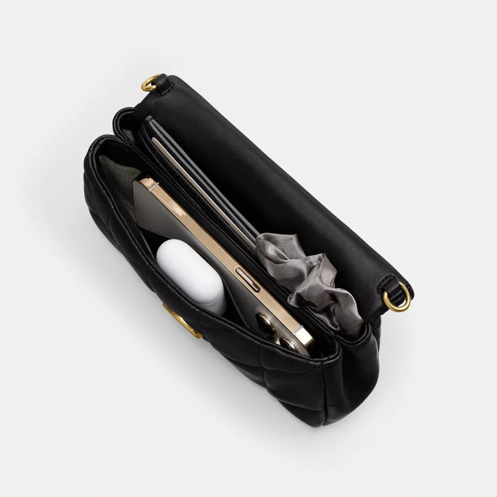 Tabby Chain Crossbody-taske 19 med quiltning