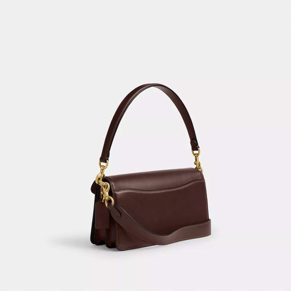 Tabby skuldertasker 26 i Signature Canvas
