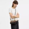 Teri Mini-crossbody-taske i Ombre Signature Canvas