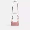 Teri Mini-crossbody-taske i signaturdenim
