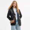 Teri Mini-crossbody-taske i Signature Canvas
