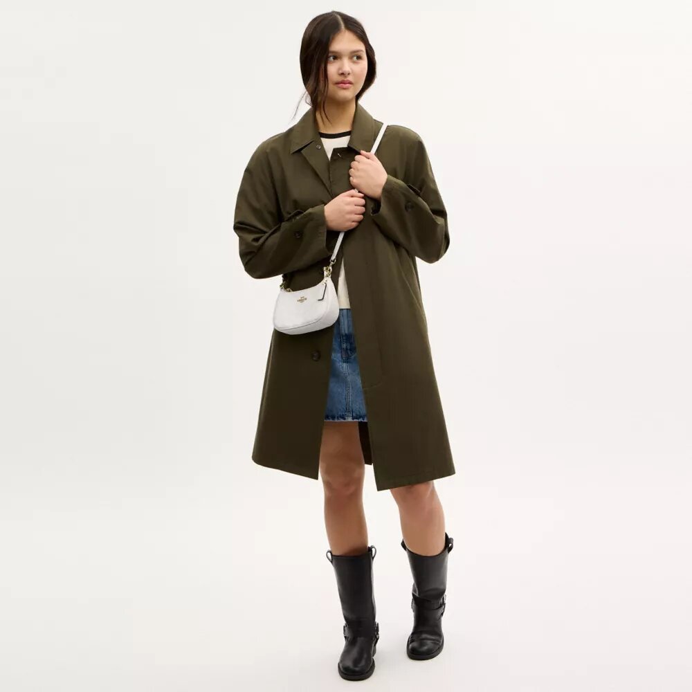 Teri Mini-crossbody-taske i Signature Canvas