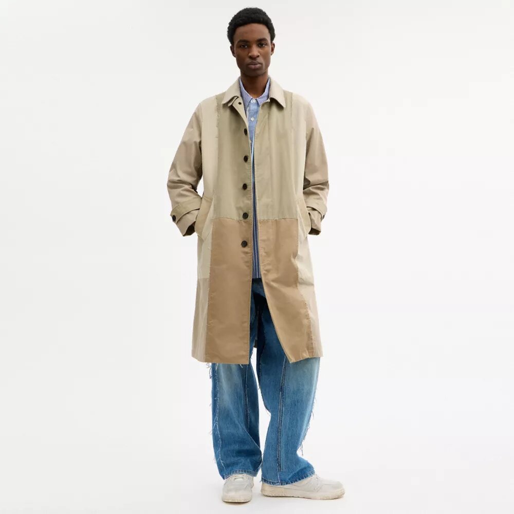 Trenchcoat af genbrugt bomuld