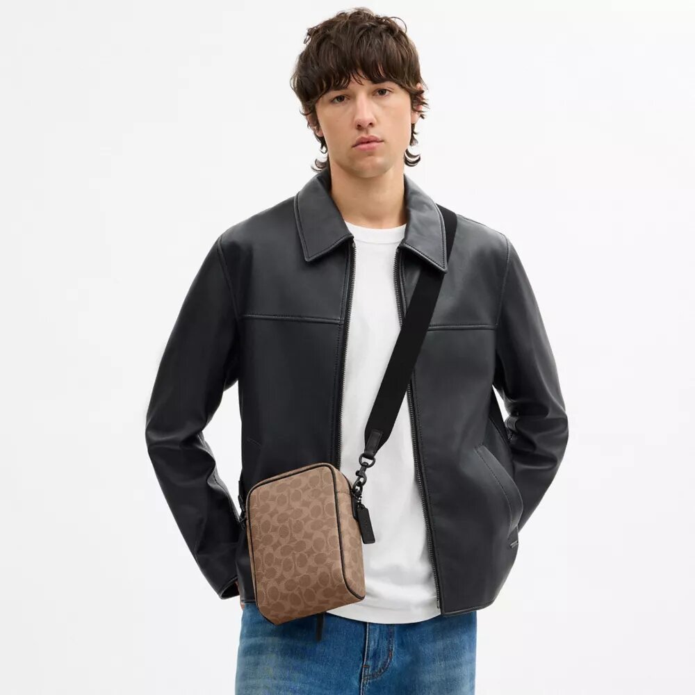 Tristan crossbody-taske 14 i Signature Canvas