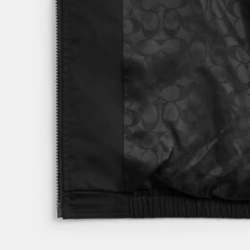 Vindjakke i genanvendt Polyester